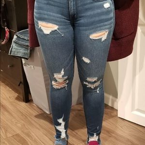 American Eagle Ripped Jeggings